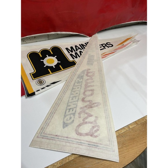 Vintage Oshawa Generals OHL Hockey Full Size Pennant Rare - Picture 3 of 5